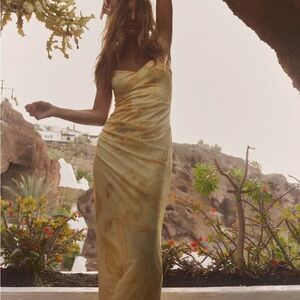 Elegant Yellow Strapless Dress